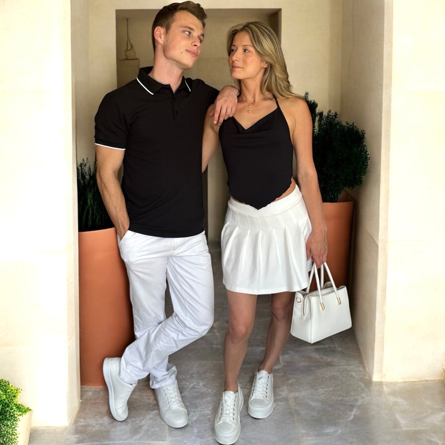 Le Couple Blanc & Bordeaux / noir