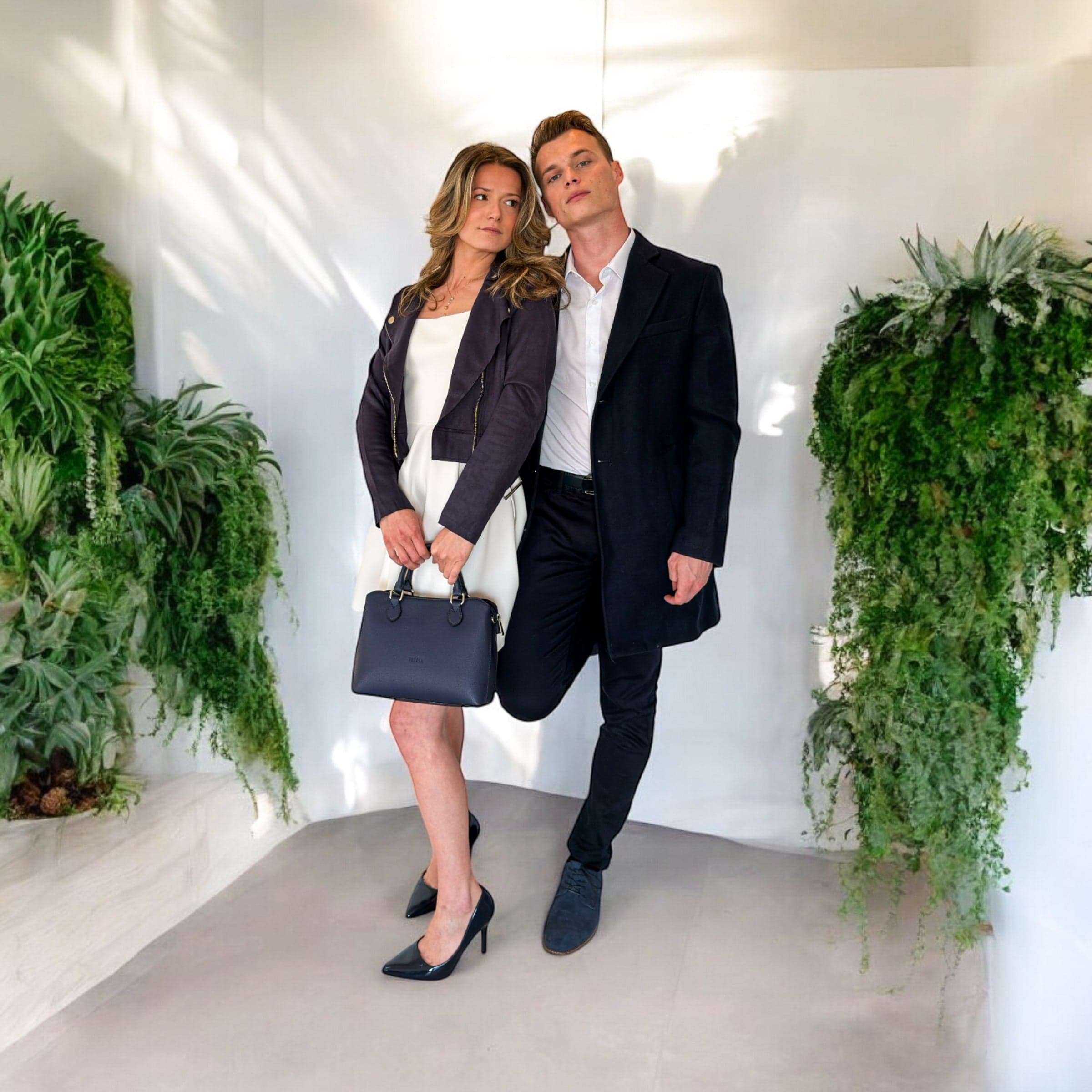 Le couple élégant  - miniature 6