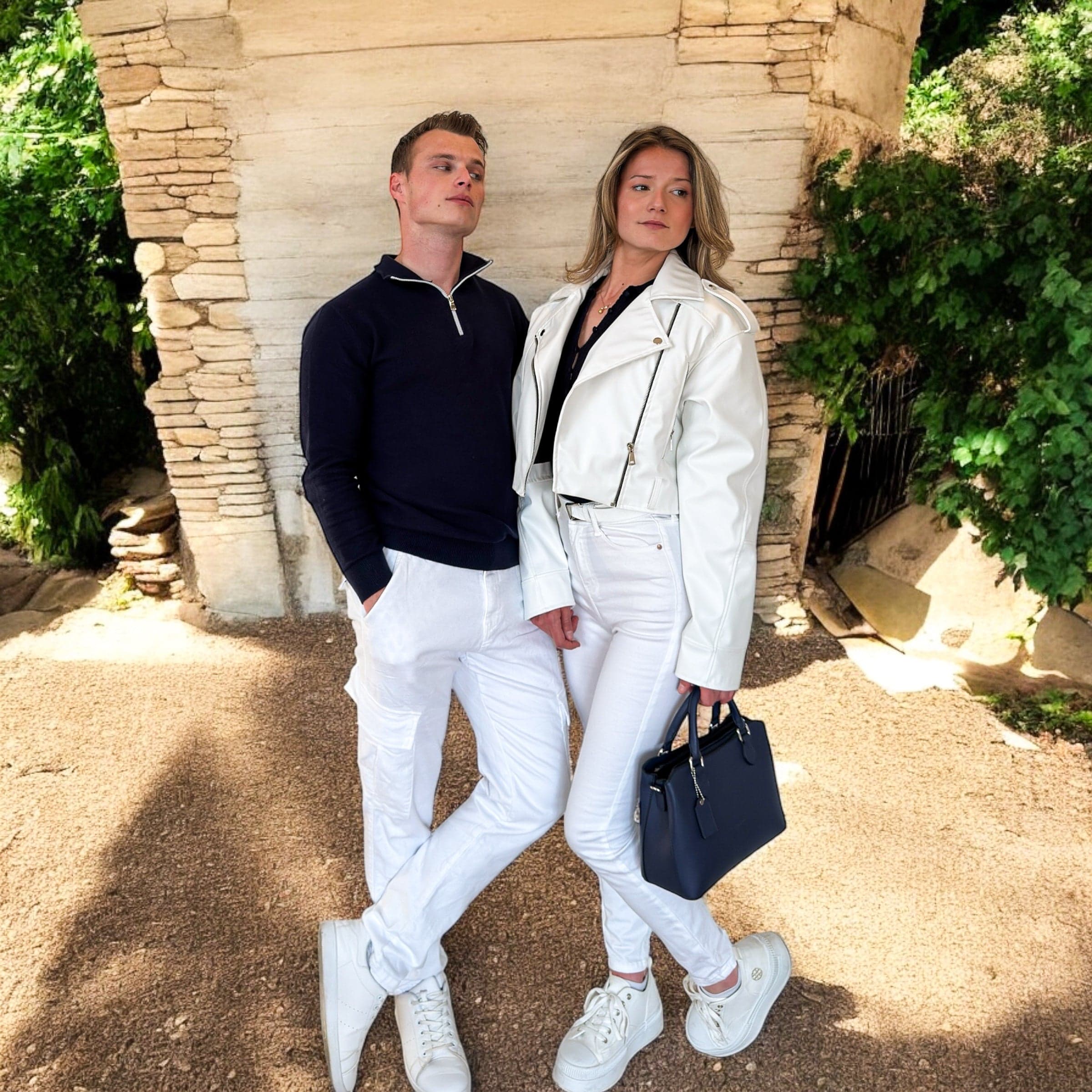 Le couple blanc chill