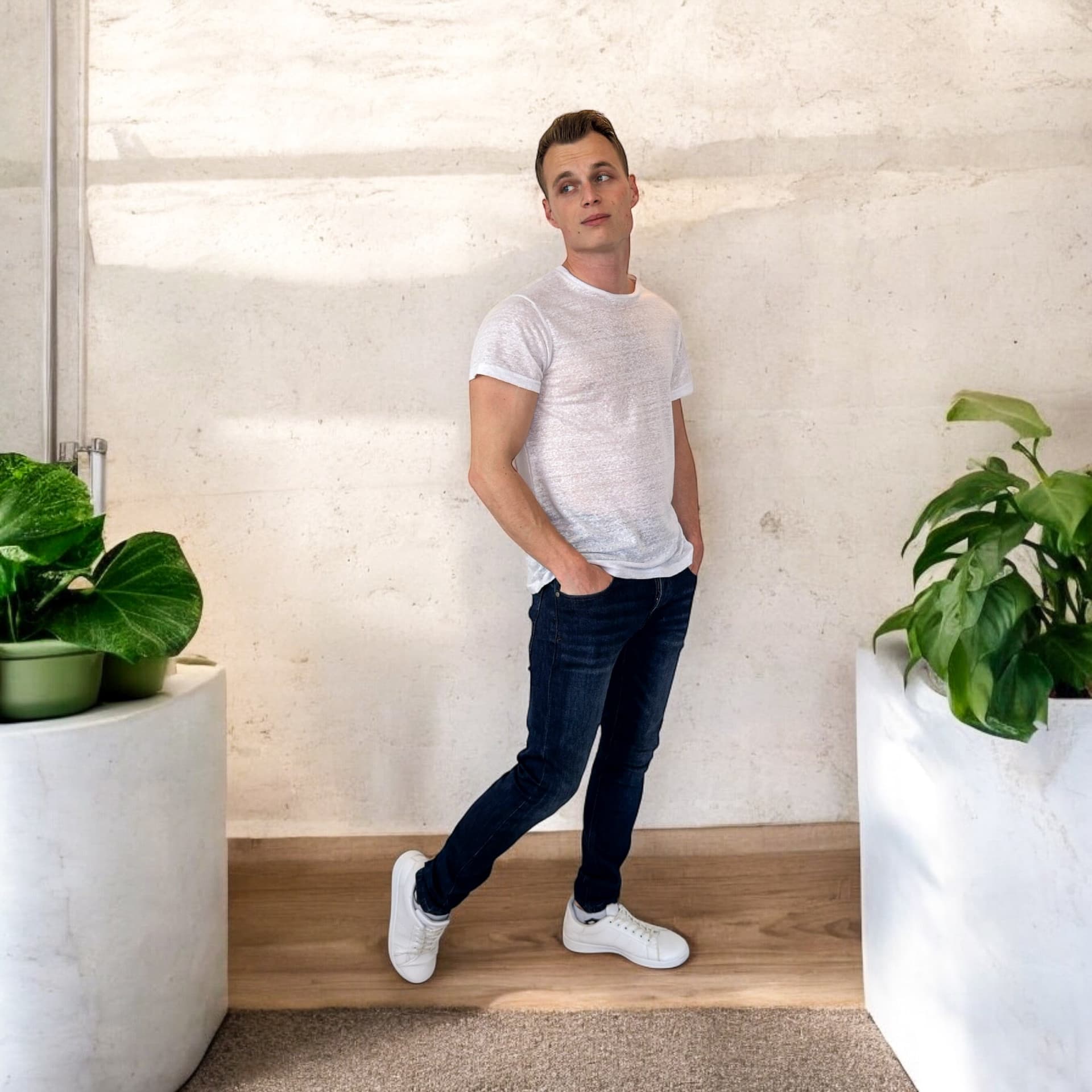 Les accords du chino bleu & son t-shirt blanc - miniature 11