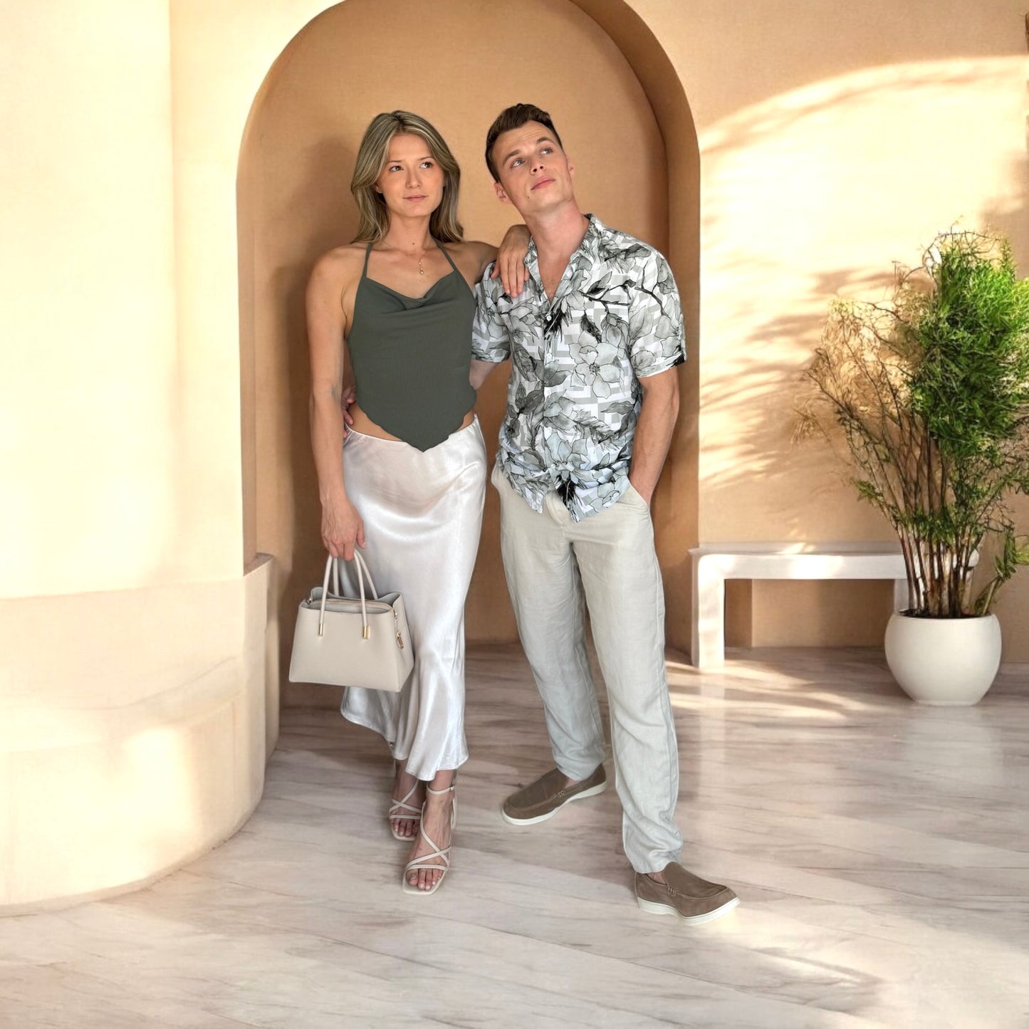 Le Couple Kaki & Beige Été