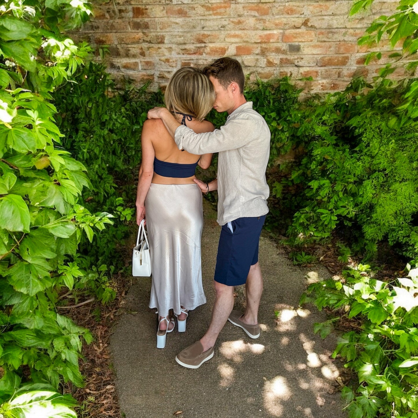 Le Couple Jupe Beige & Short Marine