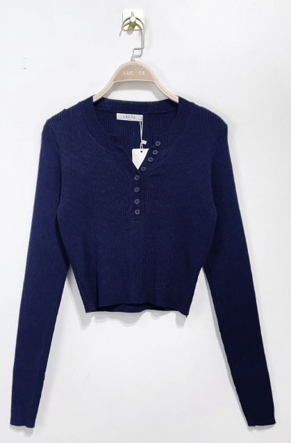 Pull Bleu manche longue et crops top